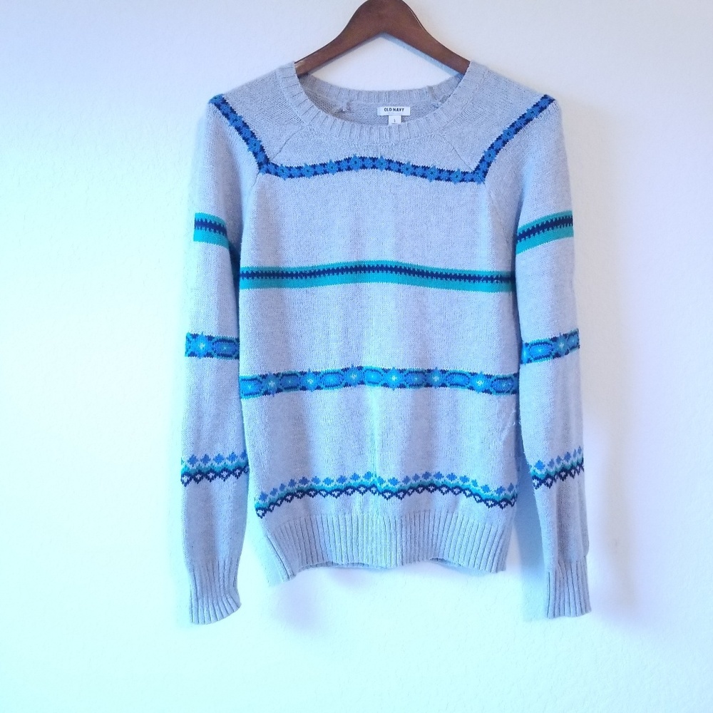 Old Navy Gray Sweater Size L